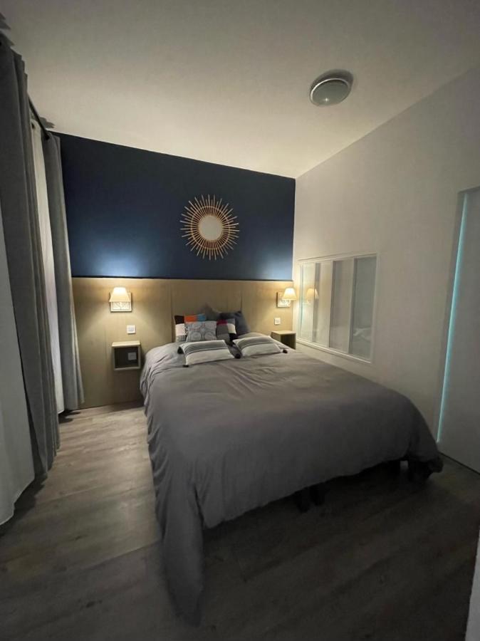 Logement Entier: Appartement Avec Terrasse Quartier De La Gare アンボワーズ エクステリア 写真