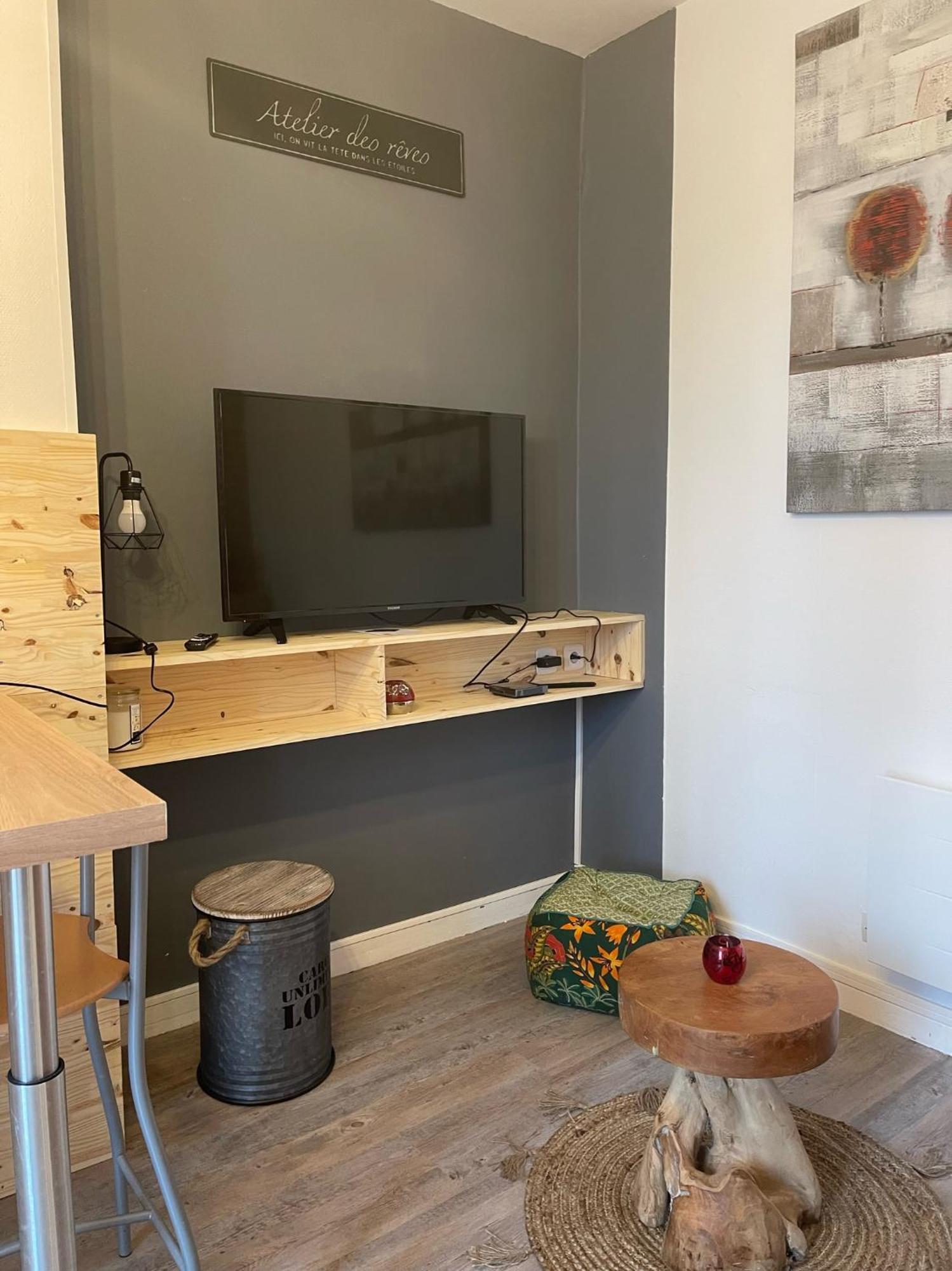 Logement Entier: Appartement Avec Terrasse Quartier De La Gare アンボワーズ エクステリア 写真